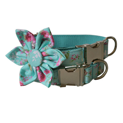 Green Rose Collar